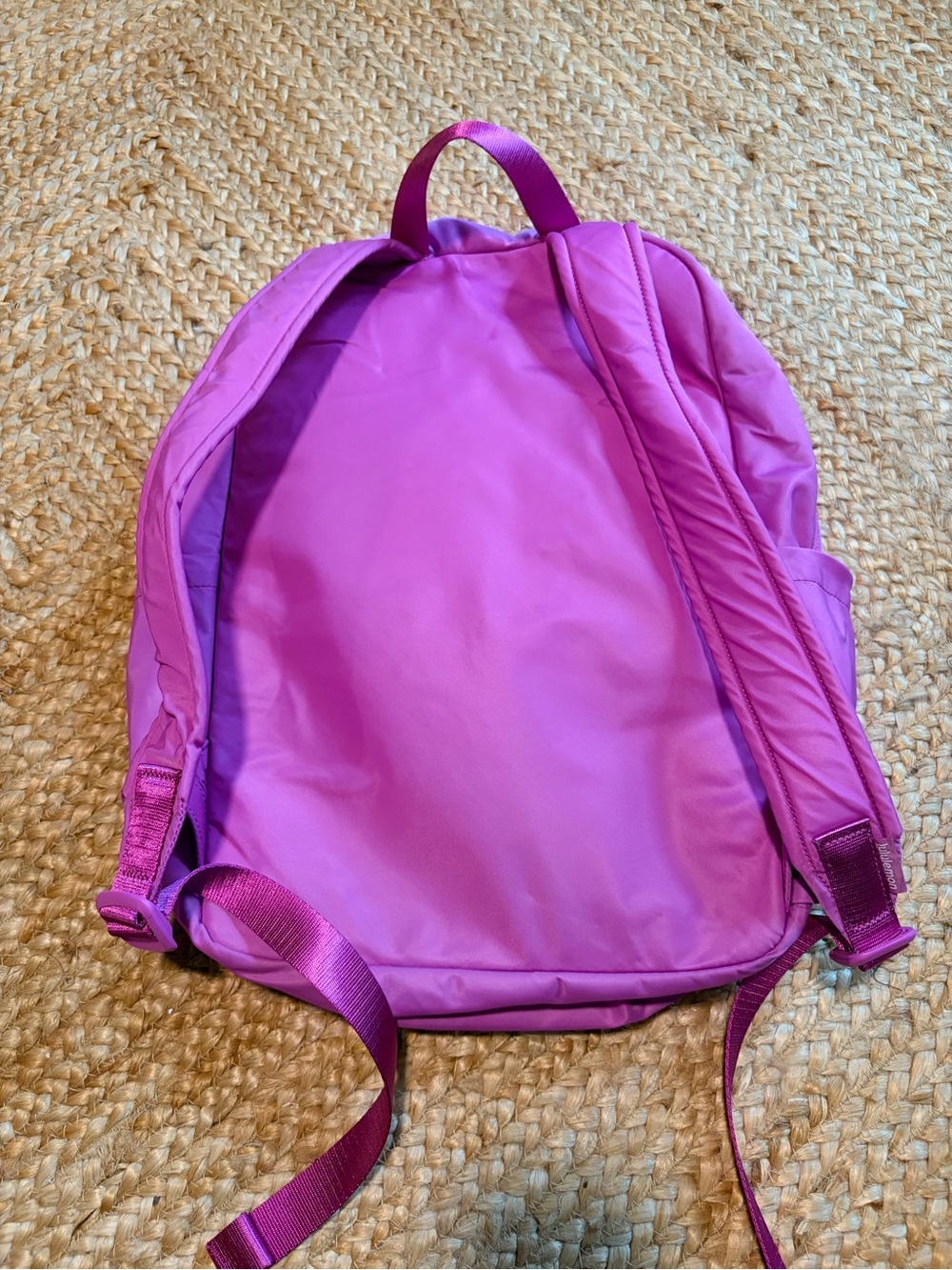 lululemon athletica Bright Pink Everyday Backpack - Picture 5 of 8